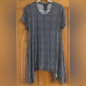 Chelsea & Theodore Asymmetrical Tunic M